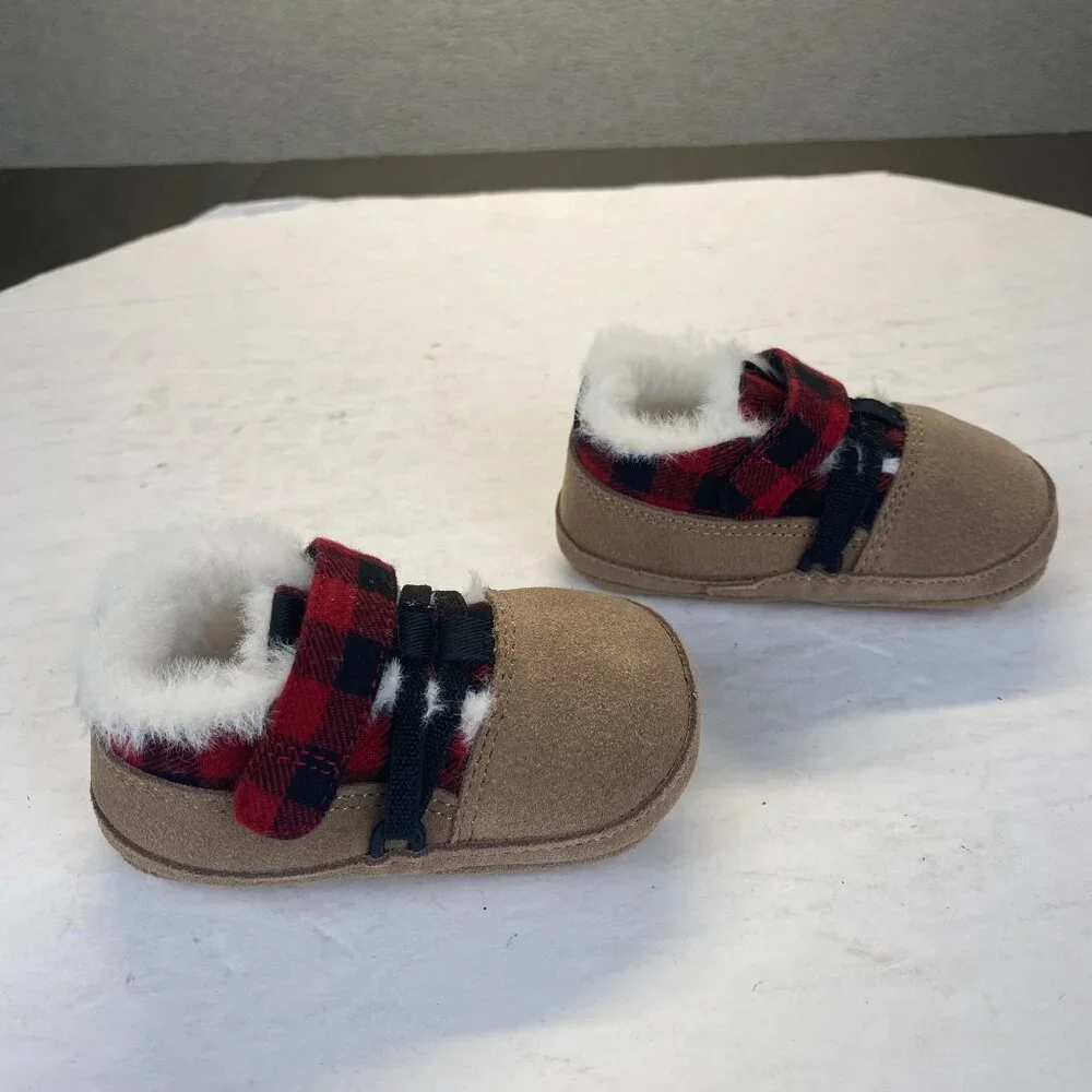 Robeez First Kicks Blake Buffalo Plaid Red Faux Fur Baby Boys Shoes 6-9‎ M,NEW